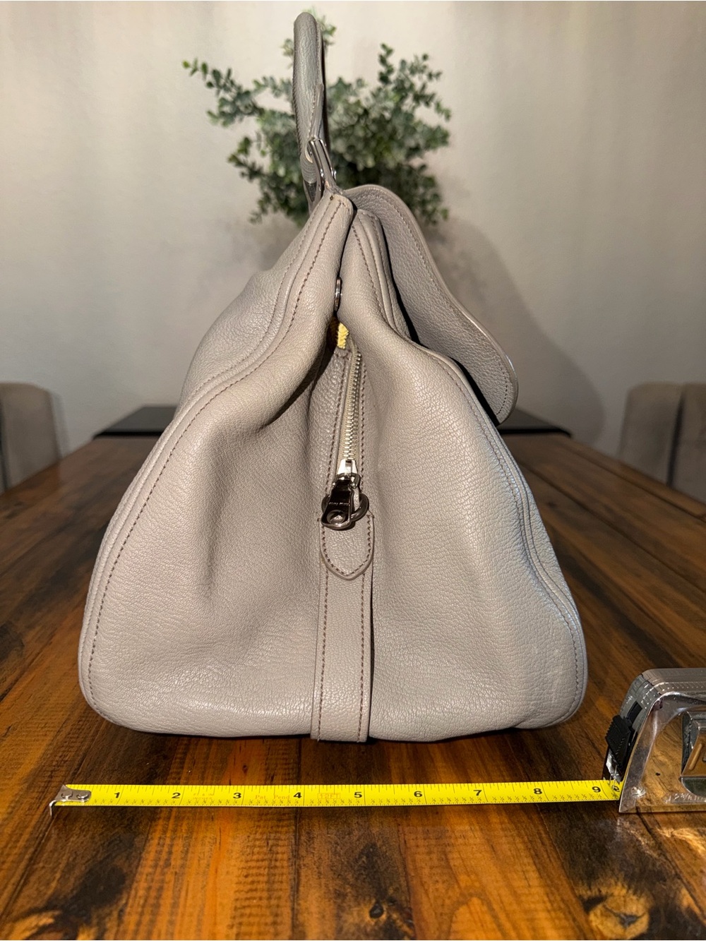 MIU MIU Grey Leather Shoulder Bag - Picture 4 of 16